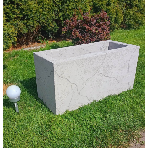 Donice ogrodowe z betonu – czym się charakteryzują?
